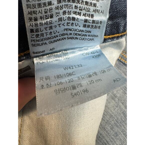 Levi's Men Jeans 42x32 Denim 559 Relaxed Fit Straight Leg - Picture 11 of 12